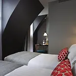 가랑스 호텔 3*