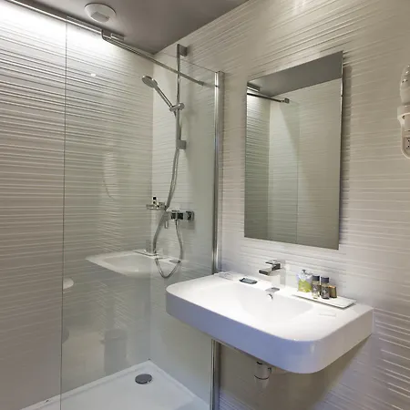 Hotel Garance 3*